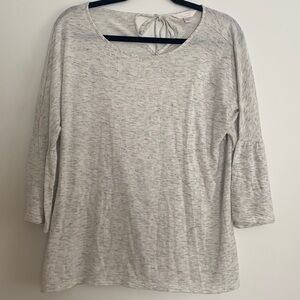 Lauren Conrad size XXL a grey heather blend soft bell sleeves key hole